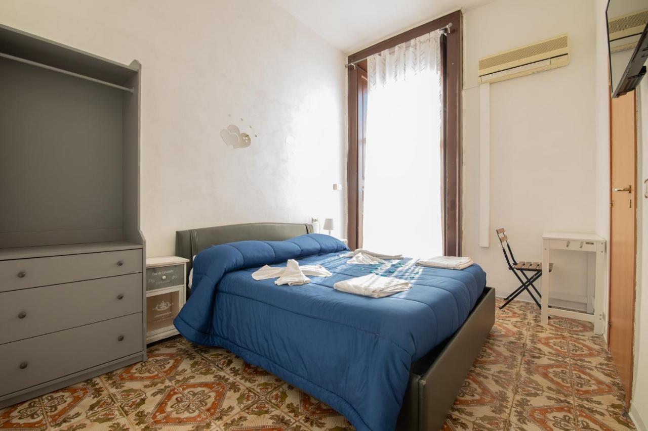 Madb&B Νάπολη Εξωτερικό φωτογραφία